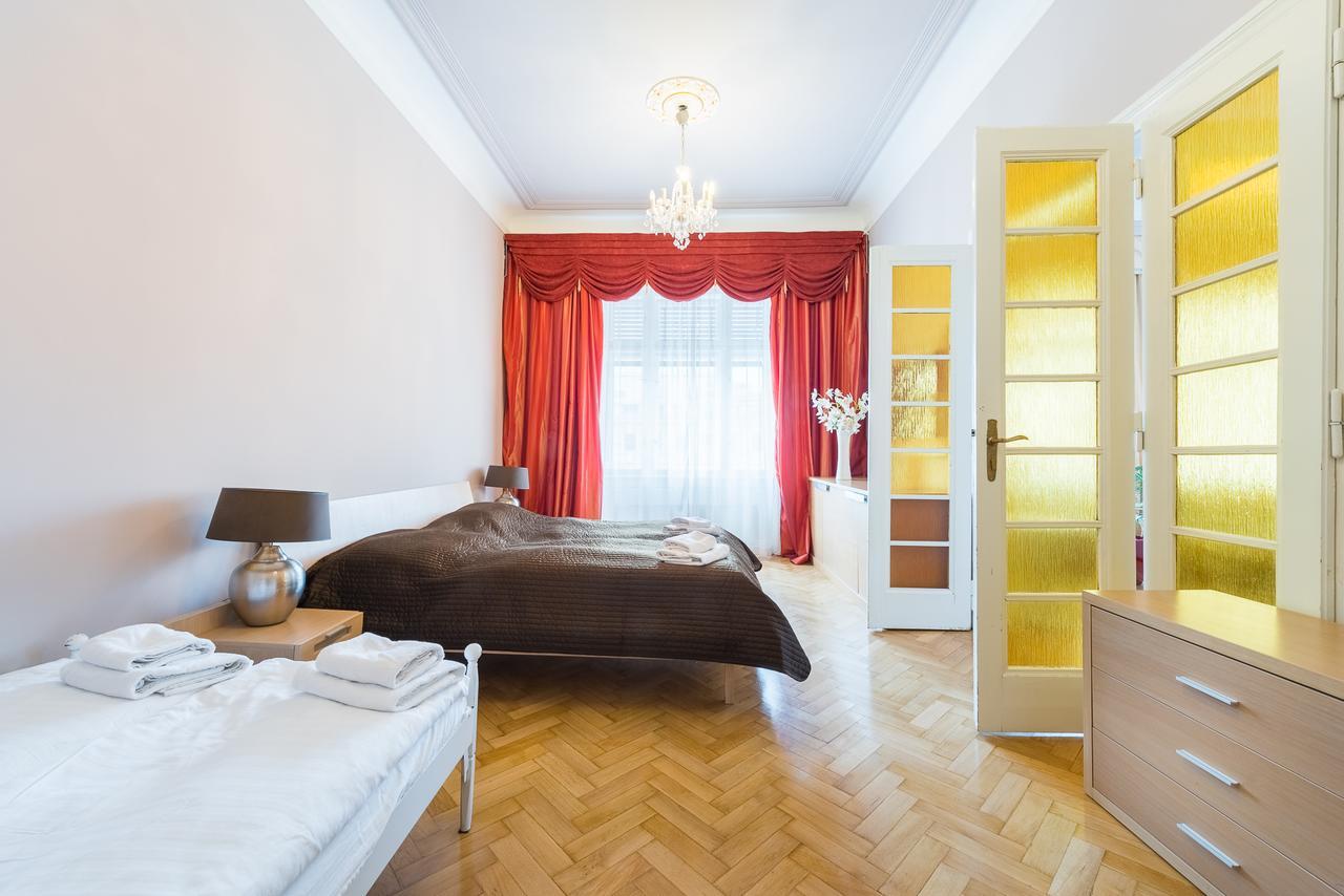 Wenceslas Square Apartment Praga Zewnętrze zdjęcie