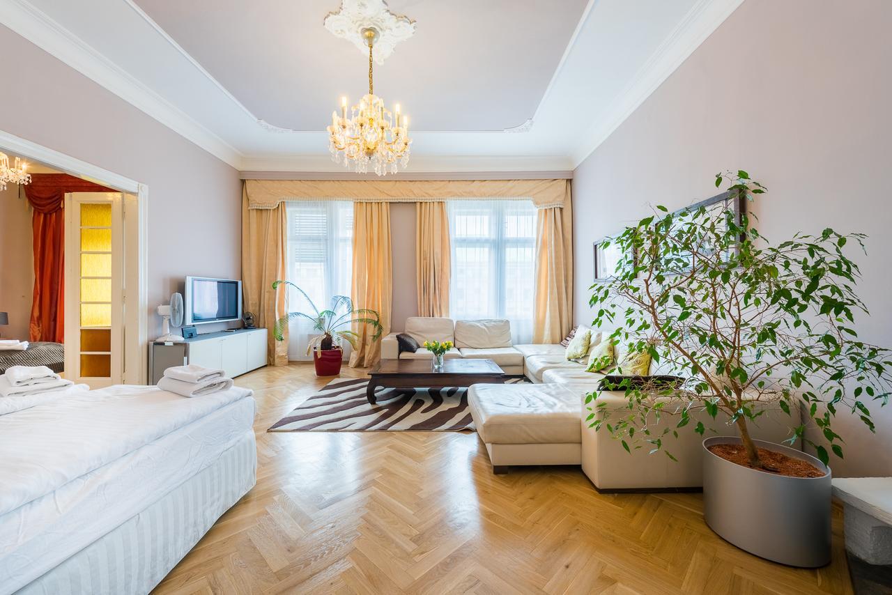 Wenceslas Square Apartment Praga Zewnętrze zdjęcie